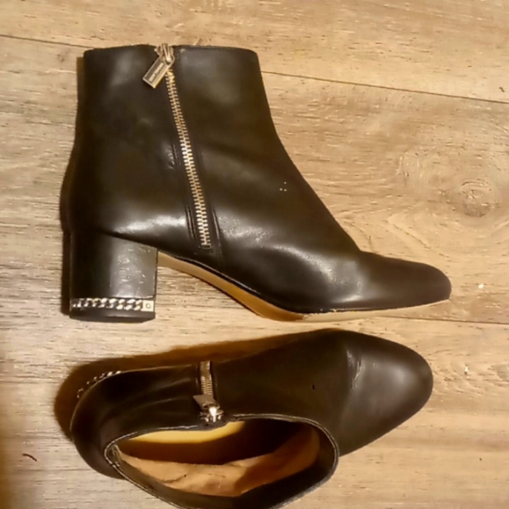 Micheal Kors ankle boots